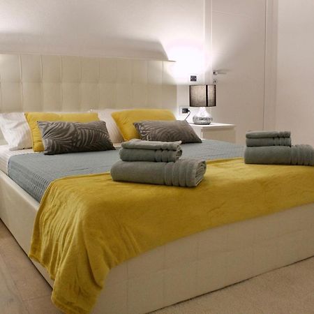 Nel Cuore Del Centro Storico Con Comfort E Stile Apartment Iglesias Exterior photo