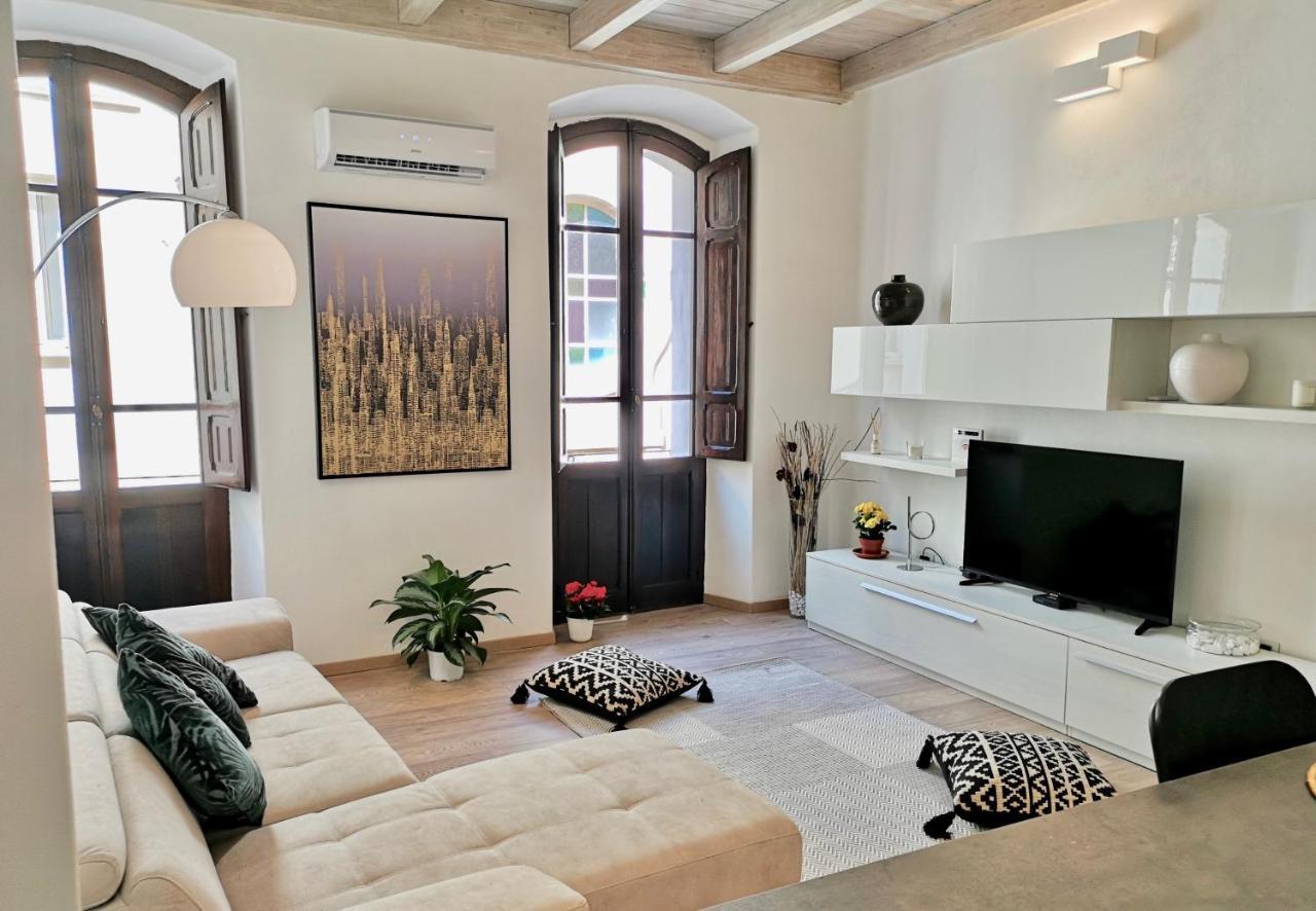 Nel Cuore Del Centro Storico Con Comfort E Stile Apartment Iglesias Exterior photo